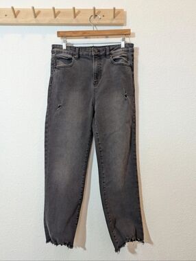 Kendall & Kylie Women's High-Rise Washed Black Distressed Straight Jeans